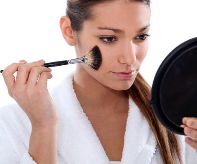 Beauty Advice: Best Makeup for Your 30s