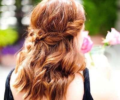 ETHEREAL SUMMERTIME HAIR: MASTER THE VALENTINO COUTURE LOOK