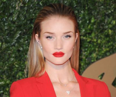When Matching Your Makeup to Your Outfit Totally Works — Pick N Dazzle