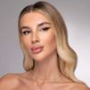 sugabuba glitter eyeliner metal glow model eyeliner