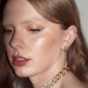 JECCA BLAC GLOW DROPS PRIMER model
