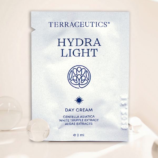 TERRACEUTICS HYDRA LIGHT CREAM sample